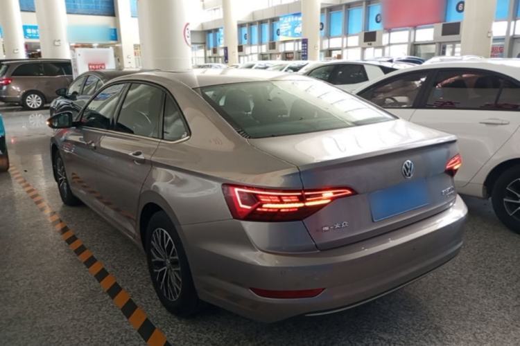 Used Volkswagen Sagitar 2019 200TSI DSG Comfort Version China VI Standard Rear Left 45 Deg