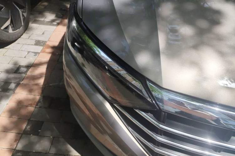 Used Volkswagen Sagitar 2019 200TSI DSG Comfort Version China VI Standard Right Front Headlight
