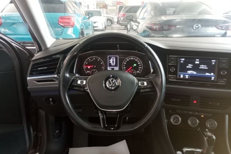 Used Volkswagen Sagitar 2019 200TSI DSG Comfort Version China VI Standard Steering Wheel