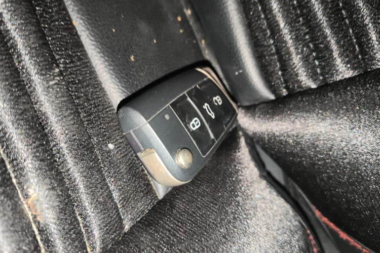 Used Volkswagen Sagitar 2019 280TSI DSG Comfort Version China VI Standard Vehicle Key