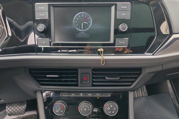 Used Volkswagen Sagitar 2019 280TSI DSG Comfort Version China VI Standard Audio And AC Panel