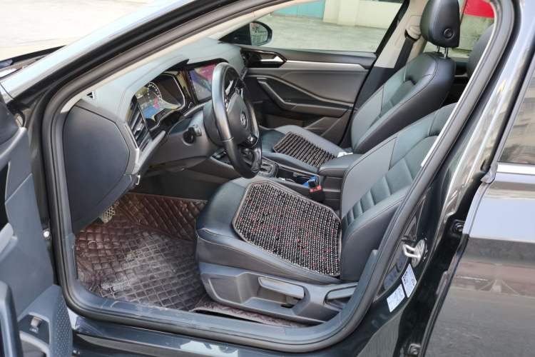 Used Volkswagen Sagitar 2019 280TSI DSG Comfort Version China VI Standard Driver Seat