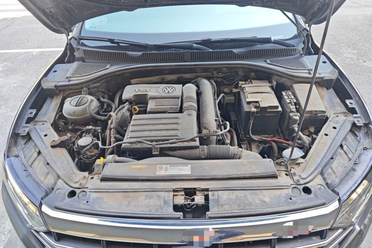 Used Volkswagen Sagitar 2019 200TSI DSG Comfort Version China VI Standard Engine Bay