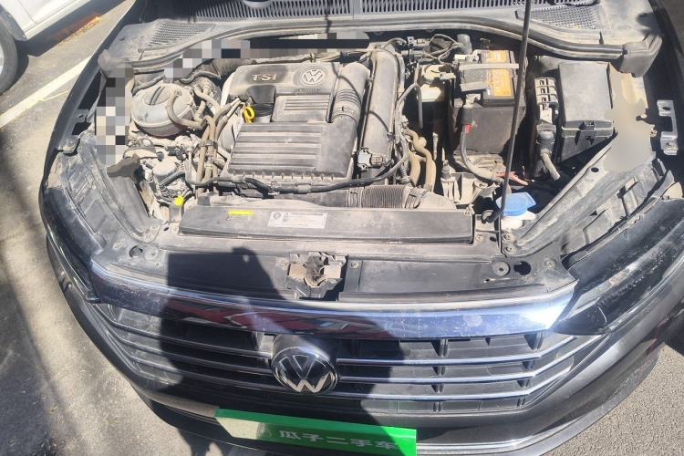 Used Volkswagen Sagitar 2019 200TSI DSG Comfort Version China VI Standard Engine Bay