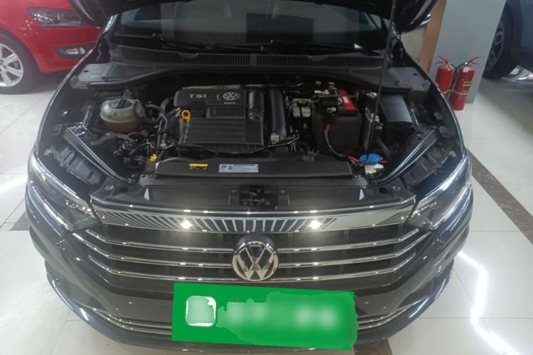 Used Volkswagen Sagitar 2019 280TSI DSG Comfort Version China VI Standard Engine Bay