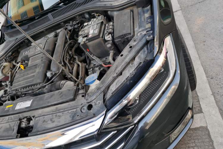 Used Volkswagen Sagitar 2019 280TSI DSG Comfort Version China VI Standard Engine Bay Left