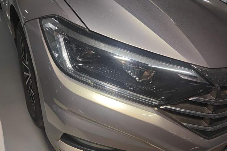 Used Volkswagen Sagitar 2019 280TSI DSG Comfort Version China VI Standard Exterior 6