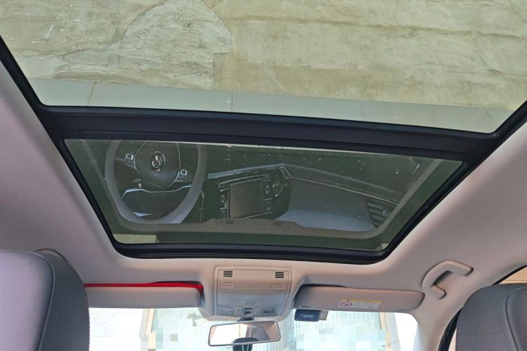 Used Volkswagen Sagitar 2019 200TSI DSG Comfort Version China VI Standard Headliner
