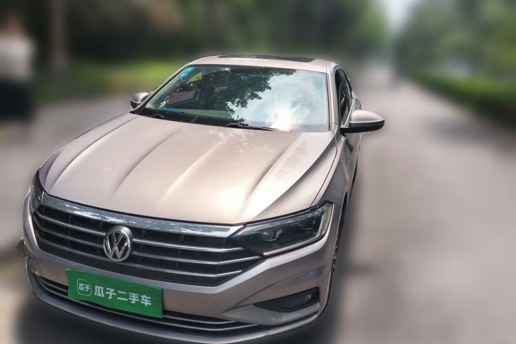 Used Volkswagen Sagitar 2019 200TSI DSG Comfort Version China VI Standard Guazi used car, China used car export, Used car for sale, Used  cars, Cheapest cars for sale
