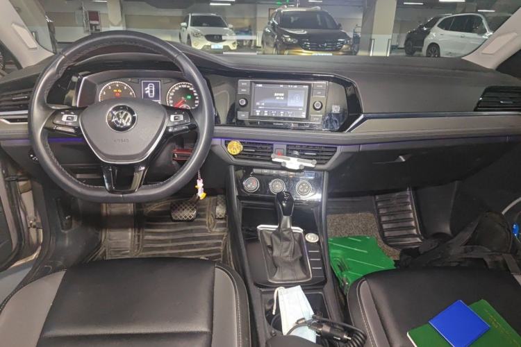 Used Volkswagen Sagitar 2019 280TSI DSG Comfort Version China VI Standard Interior 2