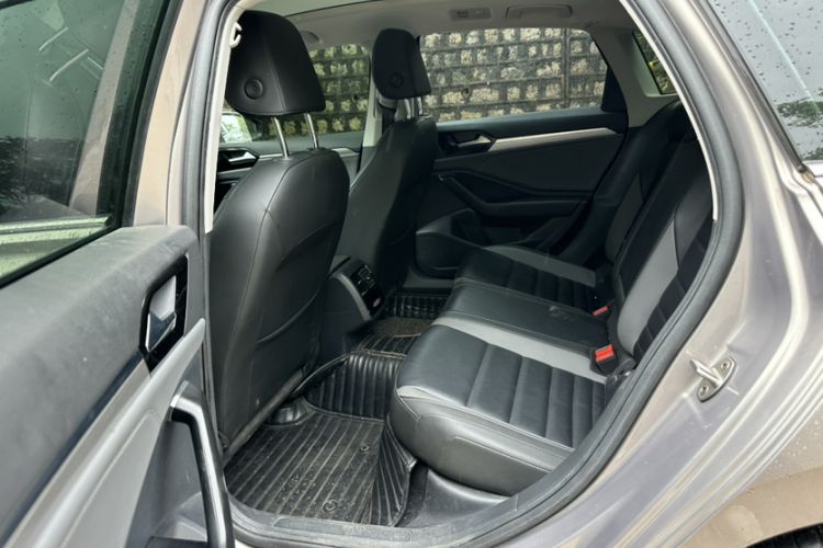 Used Volkswagen Sagitar 2019 280TSI DSG Comfort Version China VI Standard Interior 5