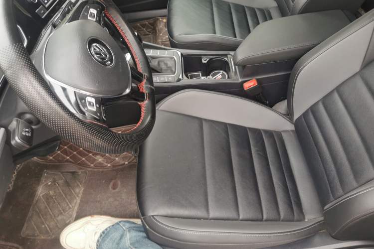 Used Volkswagen Sagitar 2019 280TSI DSG Comfort Version China VI Standard Left Front Seat