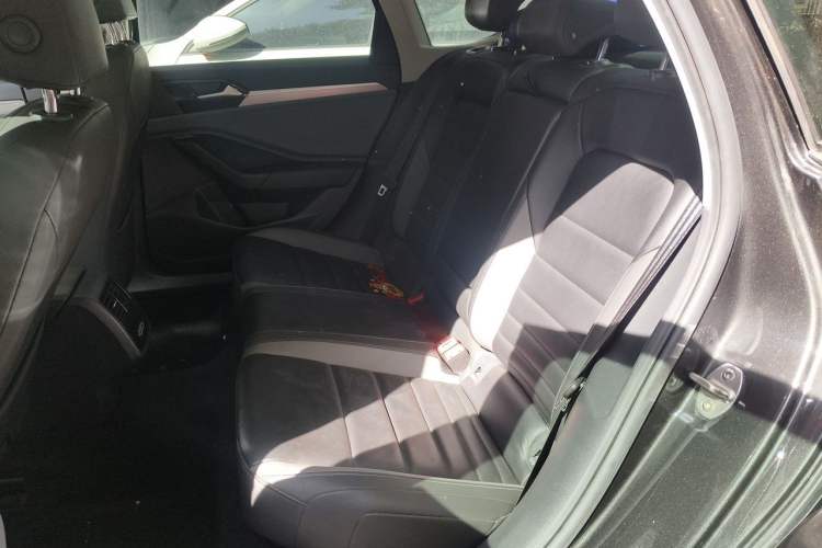 Used Volkswagen Sagitar 2019 200TSI DSG Comfort Version China VI Standard Left Rear Seat