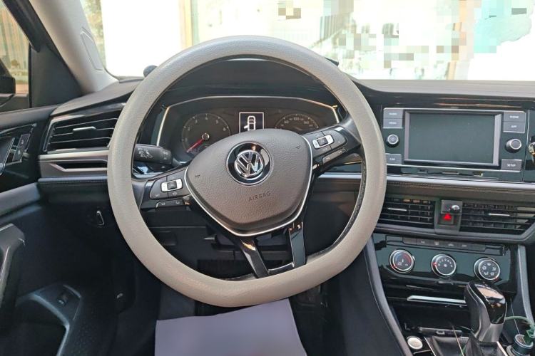 Used Volkswagen Sagitar 2019 200TSI DSG Comfort Version China VI Standard Steering Wheel