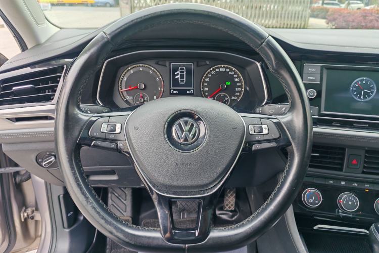 Used Volkswagen Sagitar 2019 280TSI DSG Comfort Version China VI Standard Steering Wheel