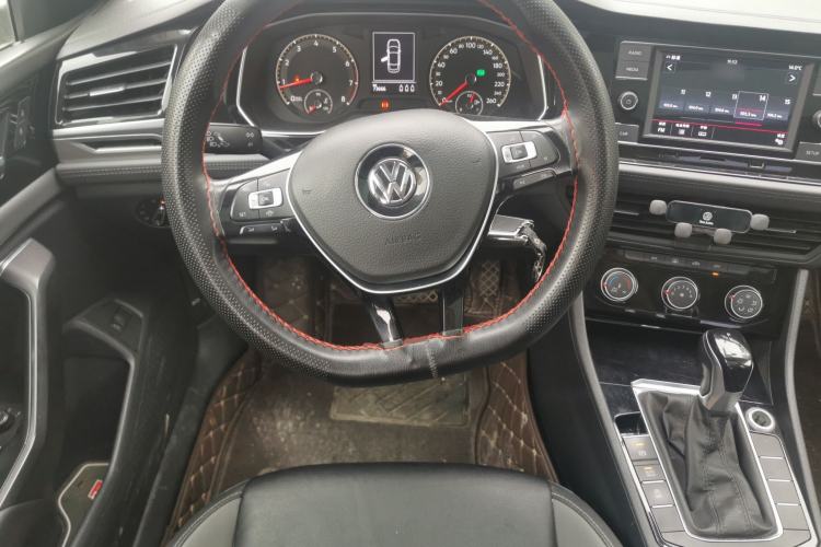 Used Volkswagen Sagitar 2019 280TSI DSG Comfort Version China VI Standard Steering Wheel