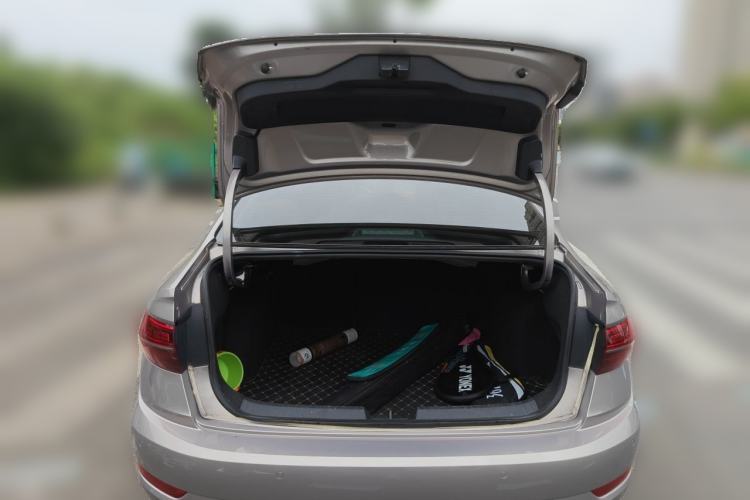 Used Volkswagen Sagitar 2019 280TSI DSG Luxury Version China VI Standard Trunk