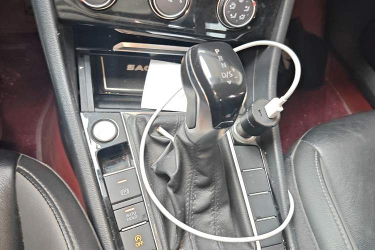 Used Volkswagen Sagitar 2019 280TSI DSG Comfort Version China VI Standard Gear Lever