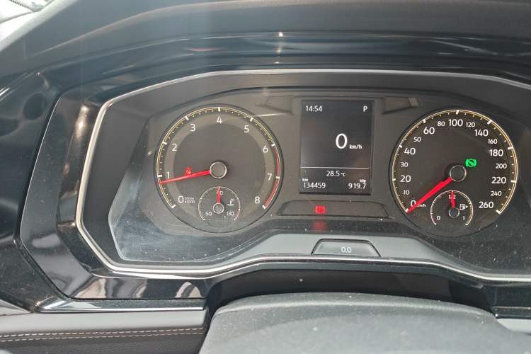 Used Volkswagen Sagitar 2019 280TSI DSG Comfort Version China VI Standard Instrument Cluster