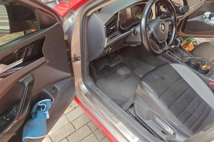 Used Volkswagen Sagitar 2019 200TSI DSG Comfort Version China VI Standard Driver Seat
