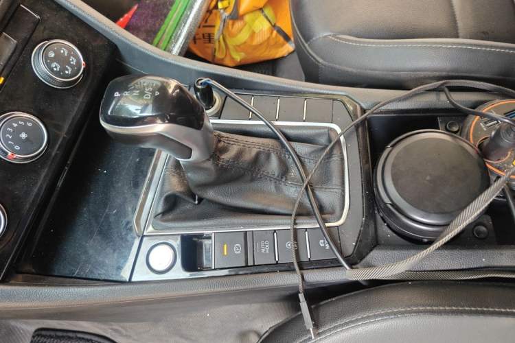 Used Volkswagen Sagitar 2019 200TSI DSG Comfort Version China VI Standard Gear Lever