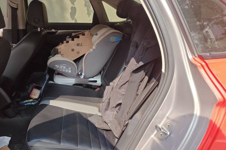 Used Volkswagen Sagitar 2019 200TSI DSG Comfort Version China VI Standard Left Rear Seat