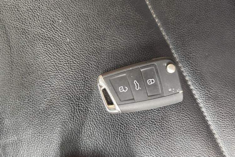 Used Volkswagen Sagitar 2019 200TSI DSG Comfort Version China VI Standard Vehicle Key