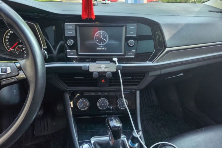 Used Volkswagen Sagitar 2019 280TSI DSG Comfort Version China VI Standard Audio And AC Panel