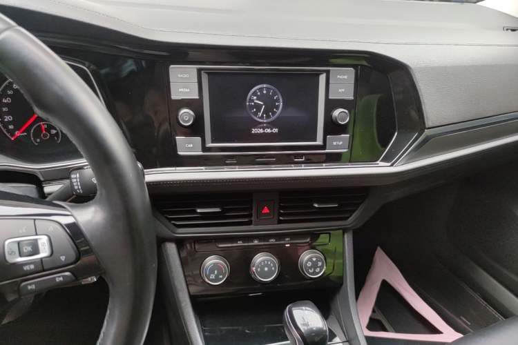 Used Volkswagen Sagitar 2019 280TSI DSG Comfort Version China VI Standard Audio And AC Panel