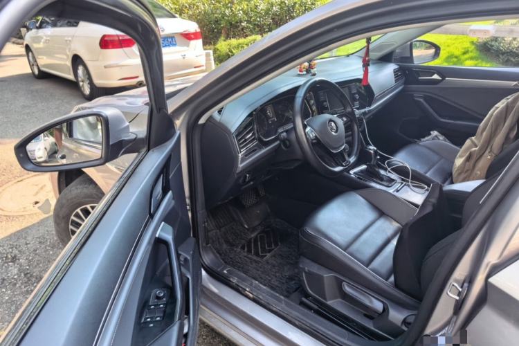 Used Volkswagen Sagitar 2019 280TSI DSG Comfort Version China VI Standard Driver Seat