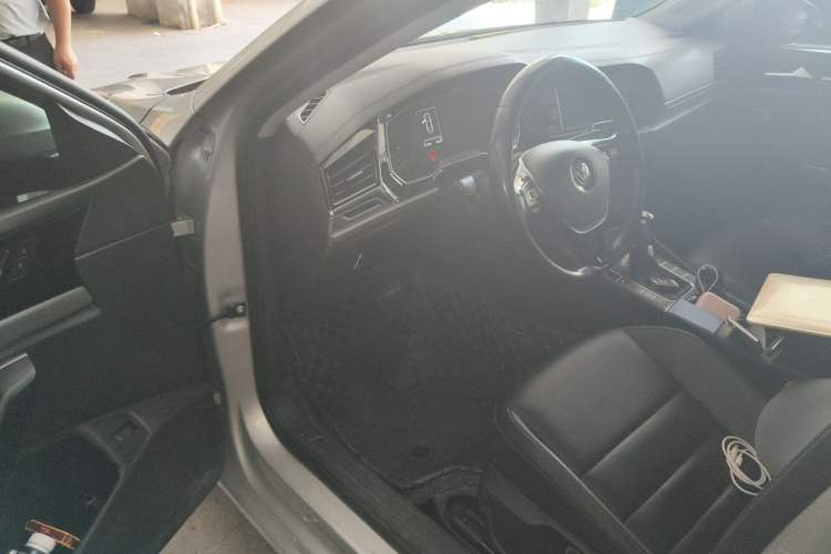 Used Volkswagen Sagitar 2019 200TSI DSG Comfort Version China VI Standard Driver Seat