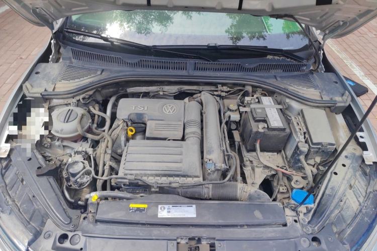 Used Volkswagen Sagitar 2019 280TSI DSG Comfort Version China VI Standard Engine Bay