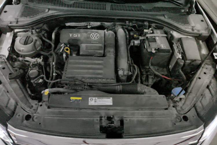 Used Volkswagen Sagitar 2019 280TSI DSG Comfort Version China VI Standard Engine Bay