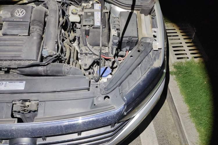 Used Volkswagen Sagitar 2019 200TSI DSG Comfort Version China VI Standard Engine Bay Left