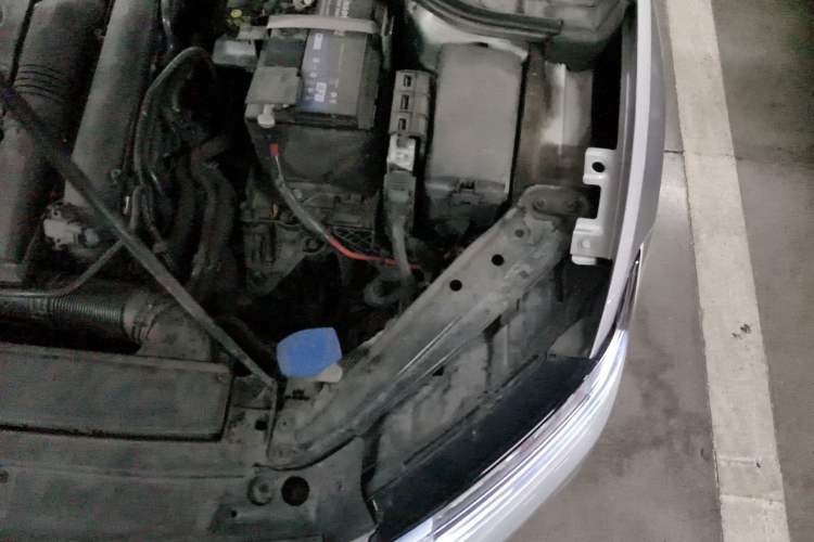Used Volkswagen Sagitar 2019 280TSI DSG Comfort Version China VI Standard Engine Bay Left