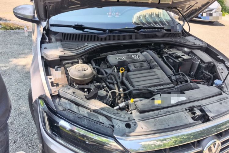 Used Volkswagen Sagitar 2019 280TSI DSG Comfort Version China VI Standard Engine Bay Right