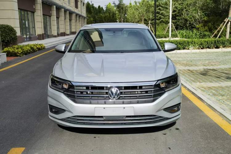 Used Volkswagen Sagitar 2019 200TSI DSG Comfort Version China VI Standard Front