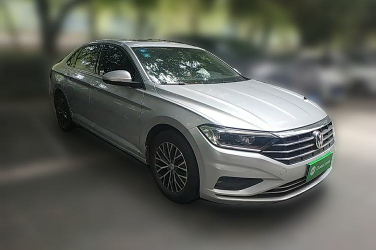 Used Volkswagen Sagitar 2019 200TSI DSG Comfort Version China VI Standard Front Right 45 Deg