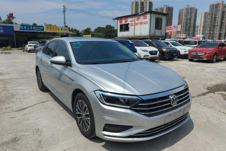Used Volkswagen Sagitar 2019 280TSI DSG Comfort Version China VI Standard Front Right 45 Deg