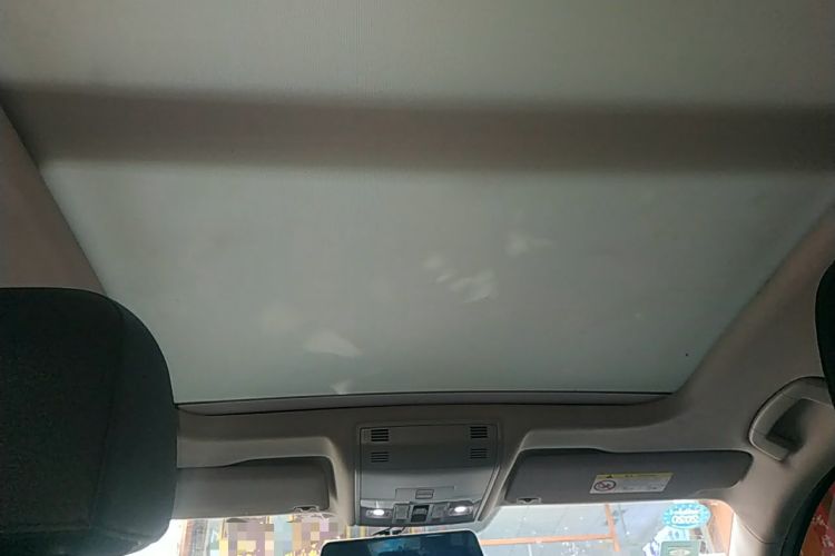 Used Volkswagen Sagitar 2019 200TSI DSG Comfort Version China VI Standard Headliner