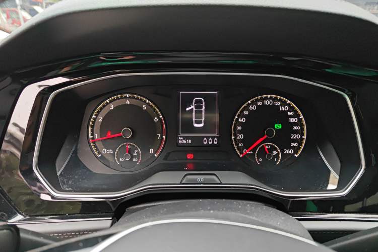 Used Volkswagen Sagitar 2019 280TSI DSG Comfort Version China VI Standard Instrument Cluster