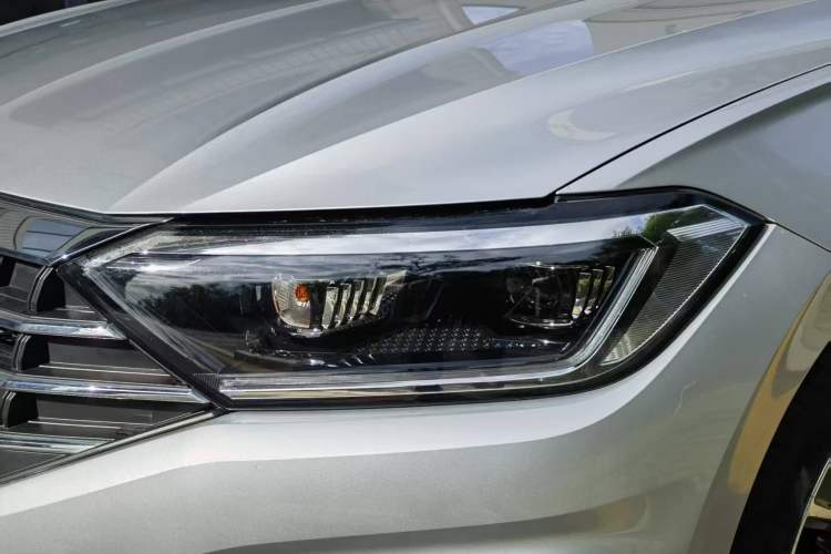 Used Volkswagen Sagitar 2019 200TSI DSG Comfort Version China VI Standard Left Front Headlight