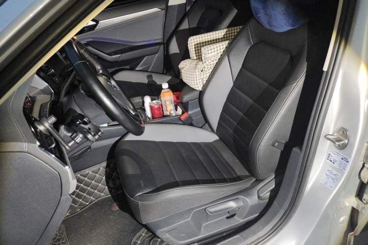 Used Volkswagen Sagitar 2019 200TSI DSG Comfort Version China VI Standard Left Front Seat
