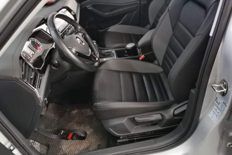 Used Volkswagen Sagitar 2019 280TSI DSG Comfort Version China VI Standard Left Front Seat