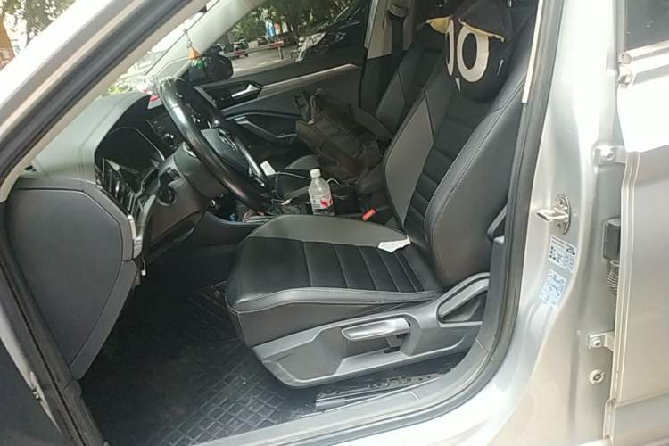 Used Volkswagen Sagitar 2019 200TSI DSG Comfort Version China VI Standard Left Front Seat