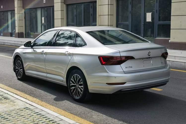 Used Volkswagen Sagitar 2019 200TSI DSG Comfort Version China VI Standard Rear Left 45 Deg