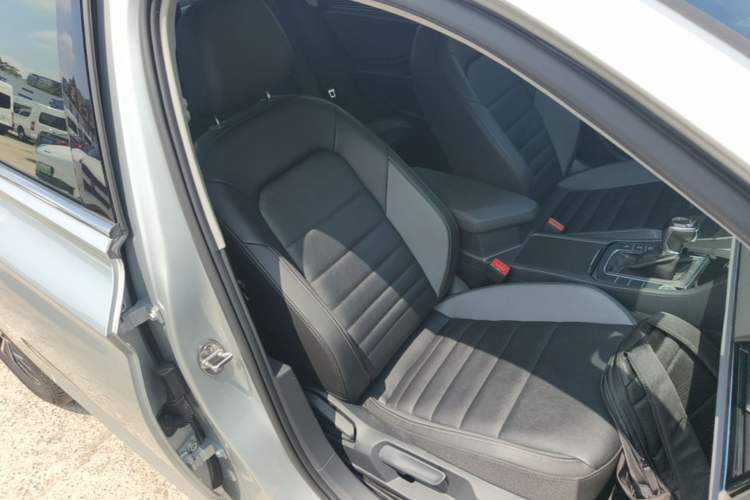 Used Volkswagen Sagitar 2019 280TSI DSG Comfort Version China VI Standard Right Front Seat