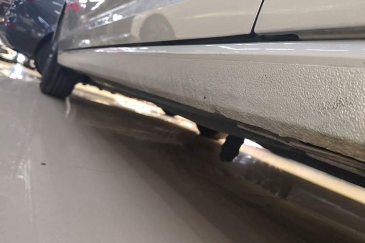 Used Volkswagen Sagitar 2019 200TSI DSG Comfort Version China VI Standard Right Side Sill
