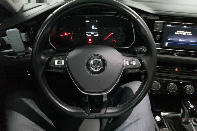 Used Volkswagen Sagitar 2019 280TSI DSG Comfort Version China VI Standard Steering Wheel