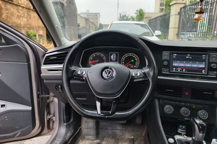 Used Volkswagen Sagitar 2019 280TSI DSG Comfort Version China VI Standard Steering Wheel